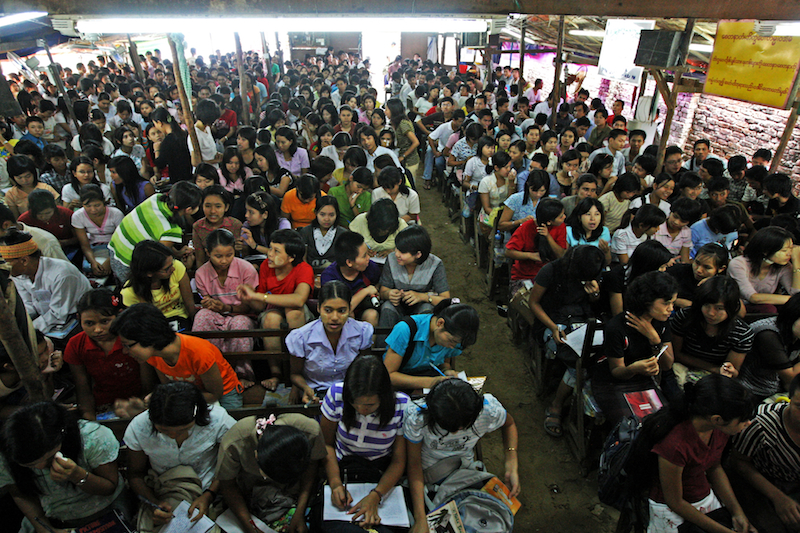 Massive teaching - Yangon (Burma)