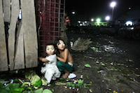 Sekhantha night market kids - Yangon (Burma)